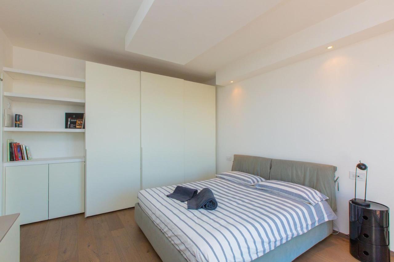 Al 4 Hotel Бусто Арсицио Екстериор снимка